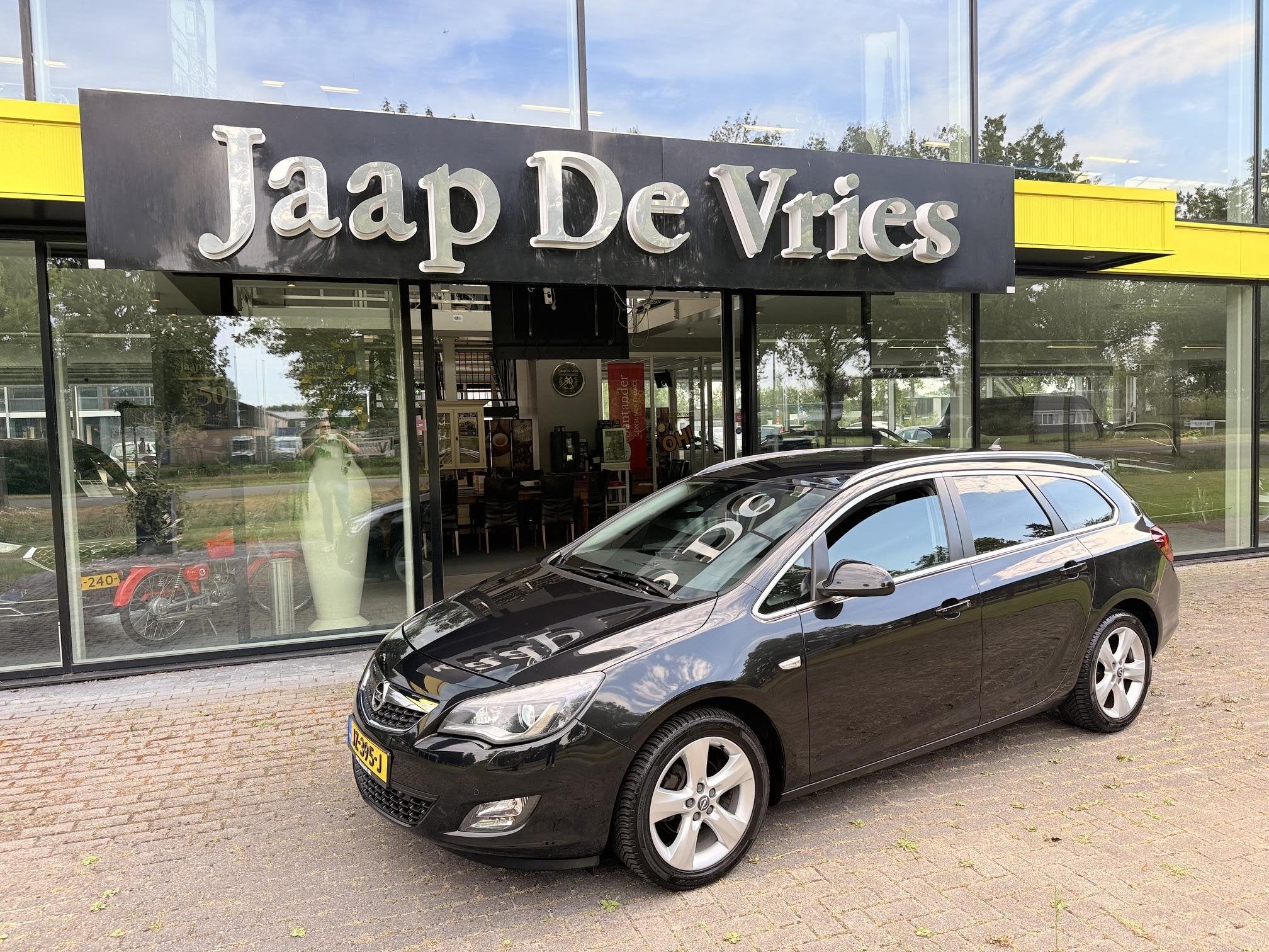 Opel Astra Sports Tourer 1.4 Turbo Sport, Auto's, Opel, Voorwielaandrijving, Euro 5, Stof, Gebruikt