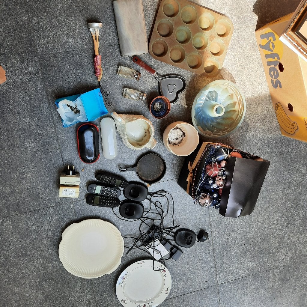 rommelmarkt spullen, Ophalen, Gebruikt