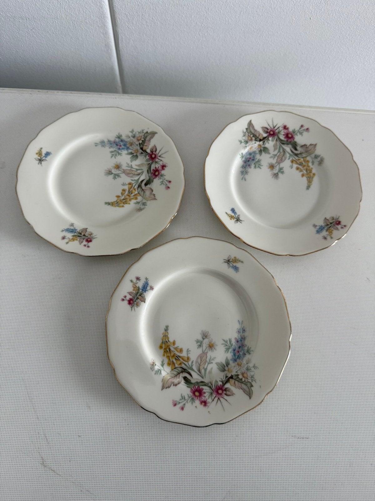 Hutschenreuther gebaksbordjes bloemen 3 stuks 16cm, Ophalen of Verzenden