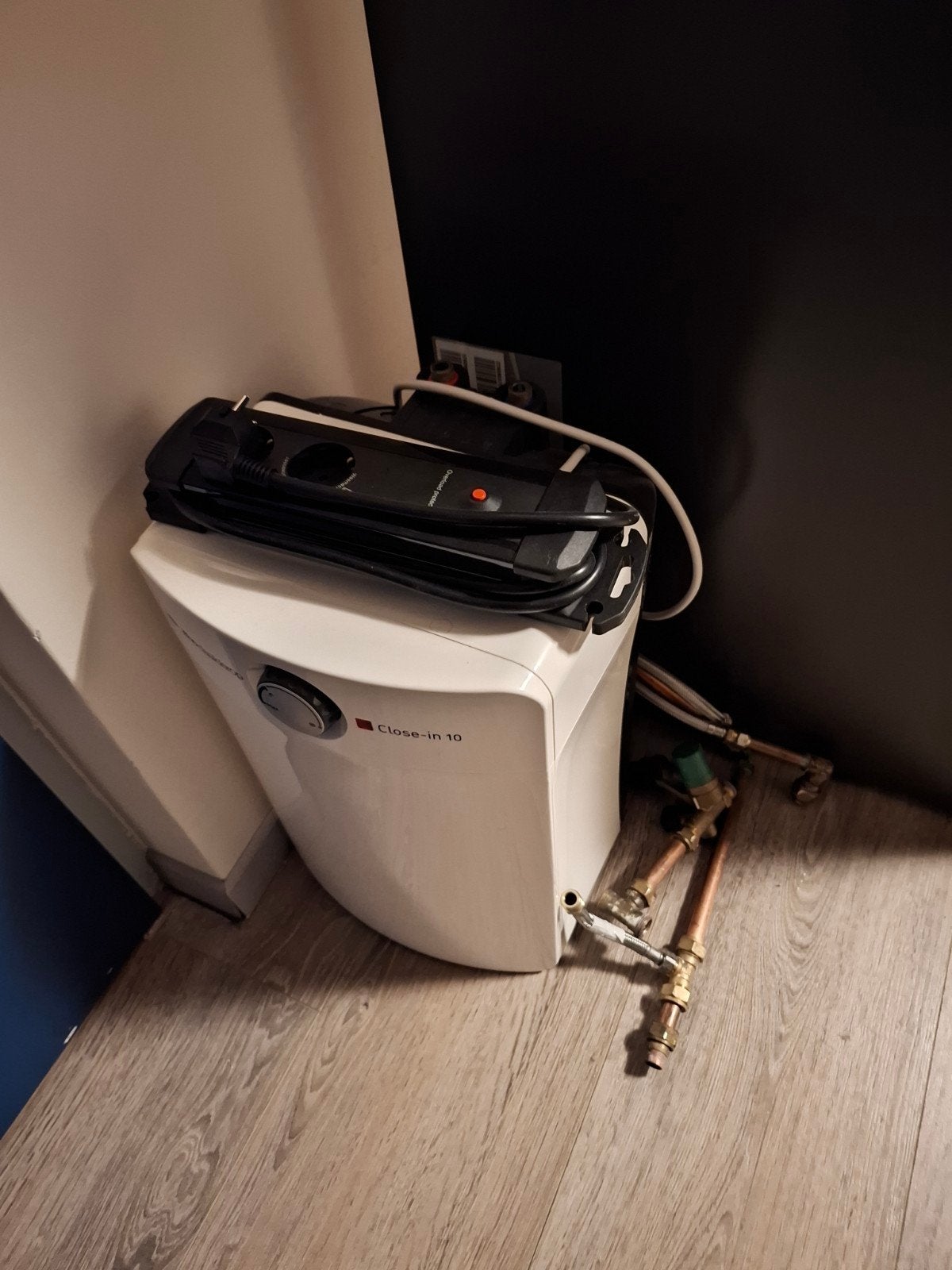 ithodaalderop 10 close-in boiler, Doe-het-zelf en Verbouw, Ophalen, Boiler, Minder dan 20 liter, Minder dan 3 jaar oud