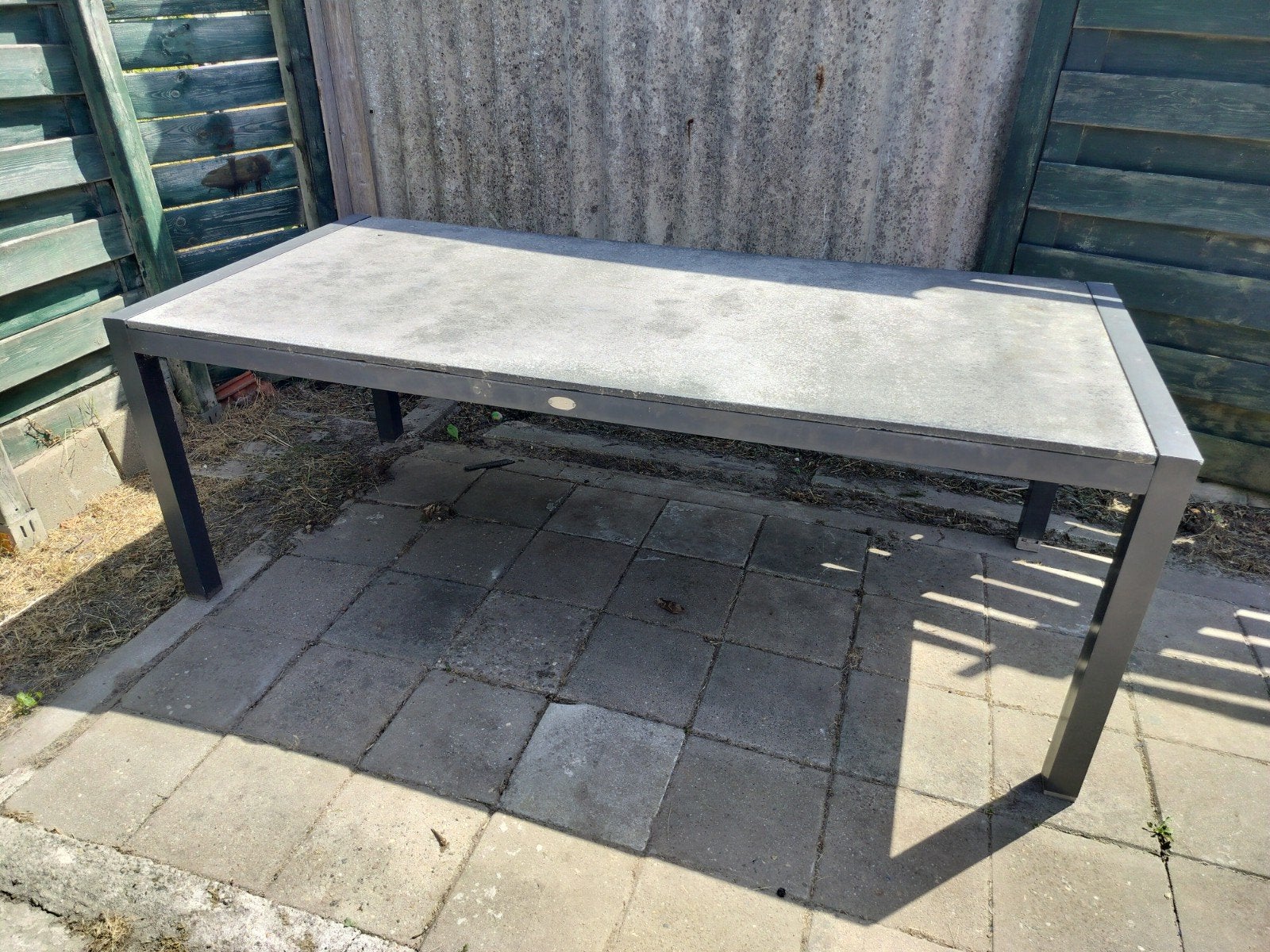 Stevige tuintafel, Ophalen, Gebruikt, Rechthoekig, Metaal