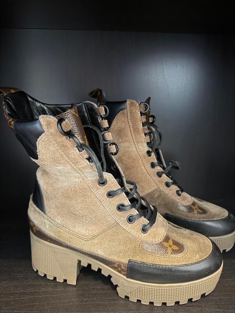 Louis Vuitton Desert Boots - (laarzen sneakers chanel gucci), Kleding | Dames, Schoenen, Ophalen of Verzenden, Gedragen, Bruin