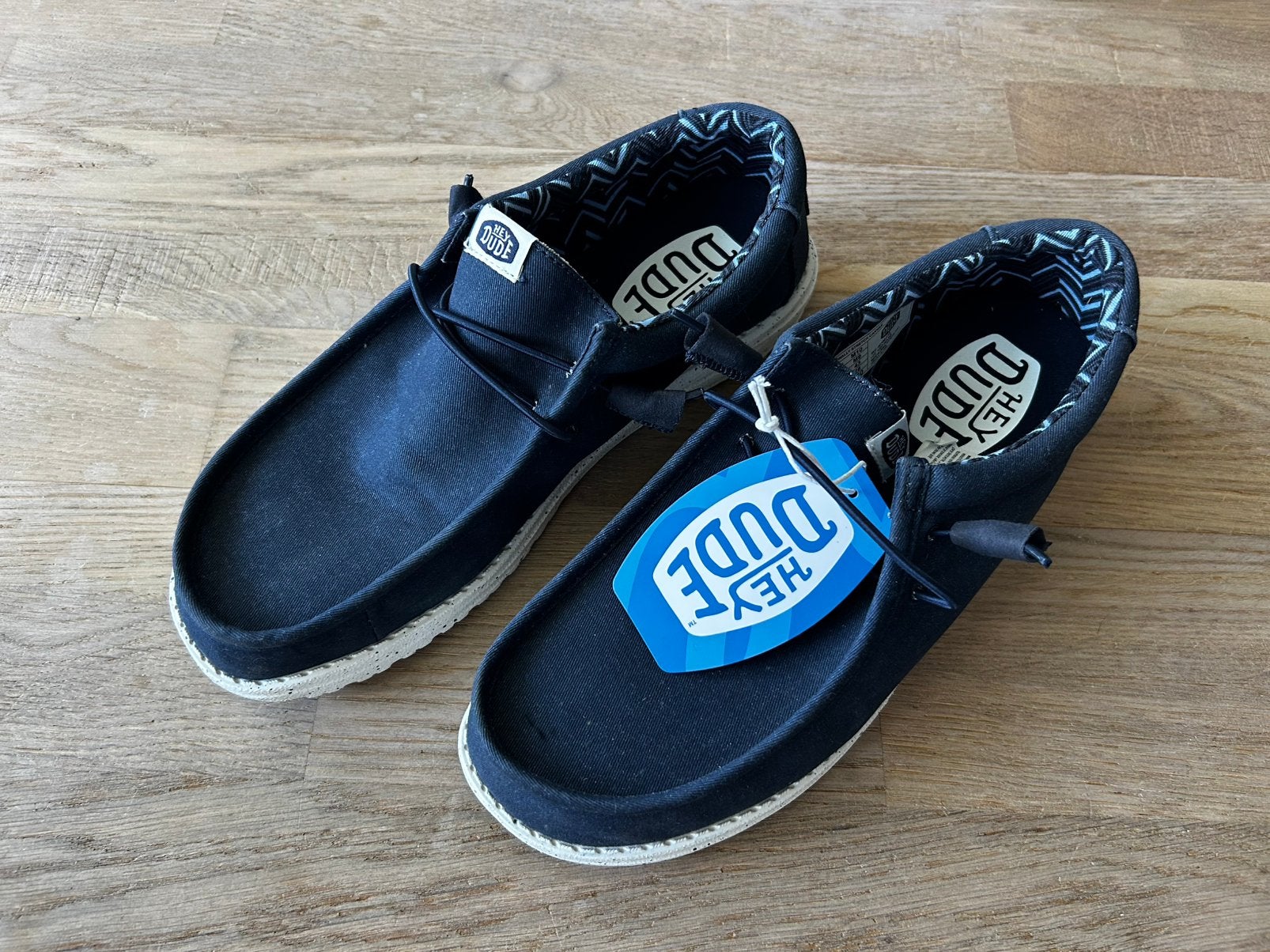 Nieuwe Hey Dude Wally schoenen maat 43 s, Kleding | Heren, Blauw, Nieuw, Ophalen of Verzenden, Veterschoenen