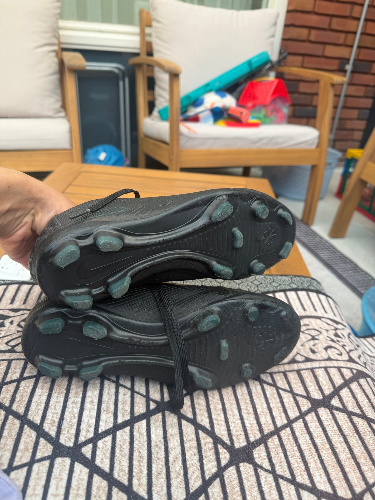 Zwarte Nike voetbalschoenen - Zo goed als nieuw, Ophalen, Zo goed als nieuw, Schoenen