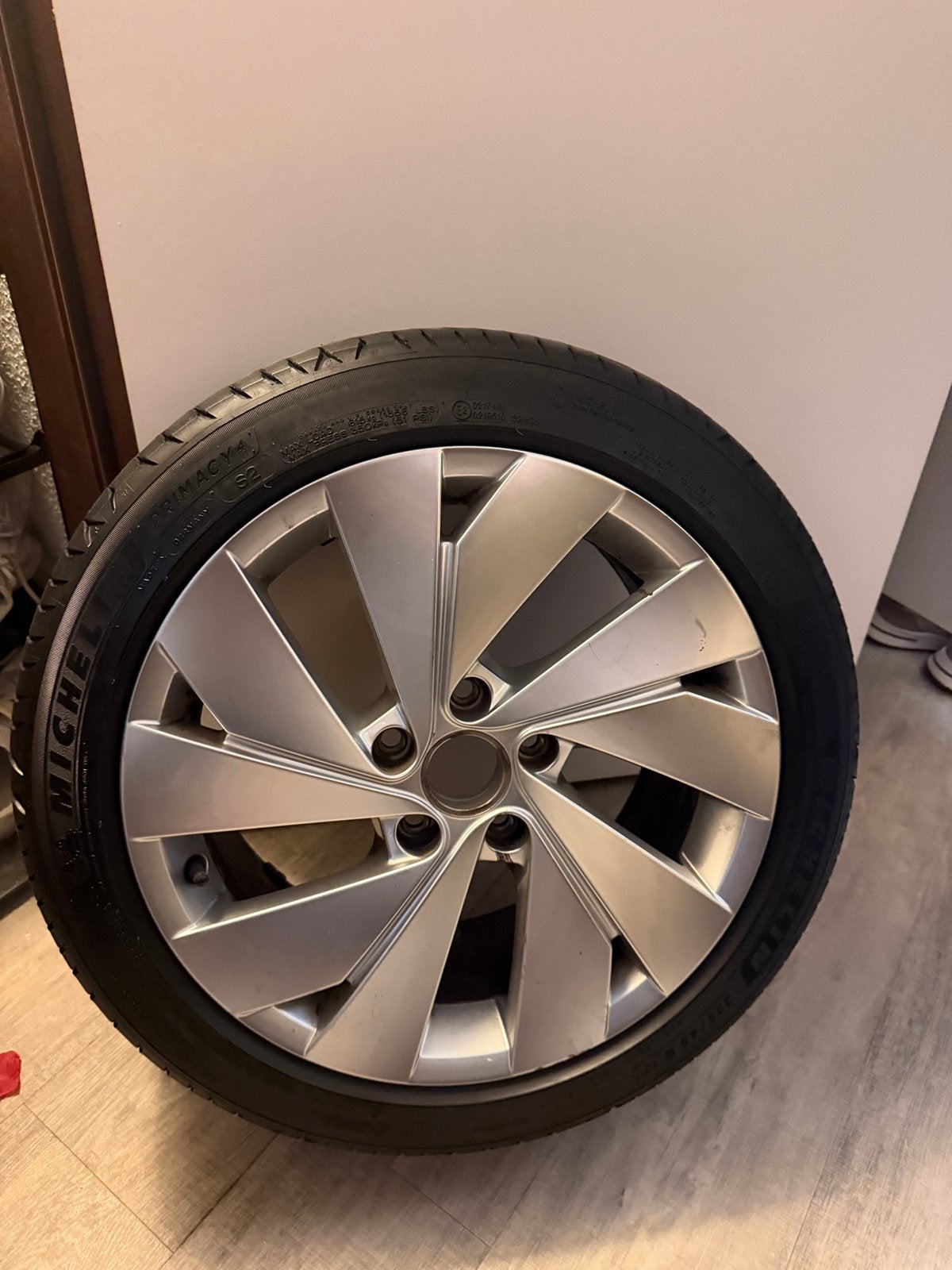 VW golf 8 Velgenset belmont | michelin primacy 4 zomerband, Ophalen, 17 inch, Band(en), Zomerbanden