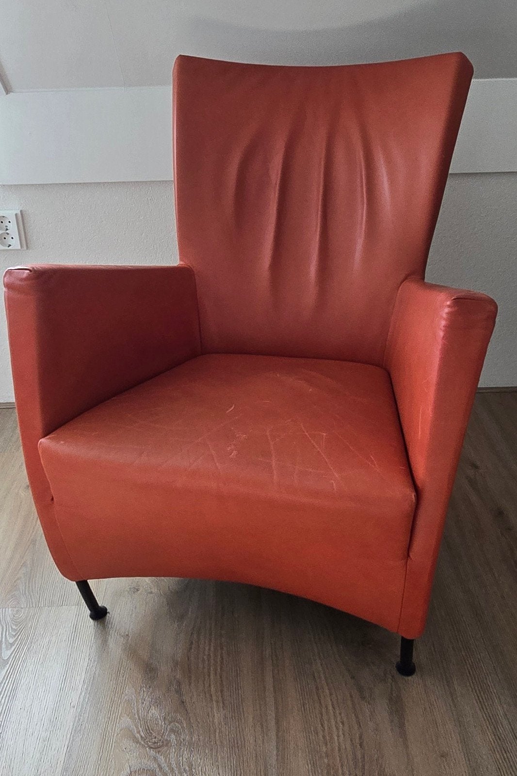 Montis Windy Tijdloos Design Fauteuil -  Kalfs Leer Terra, Ophalen, Tijdloos design, Gebruikt, 50 tot 75 cm