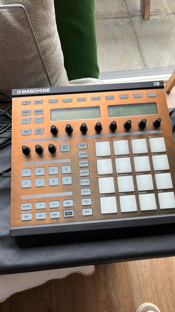 Maschine controller mk1, Ophalen, Gebruikt