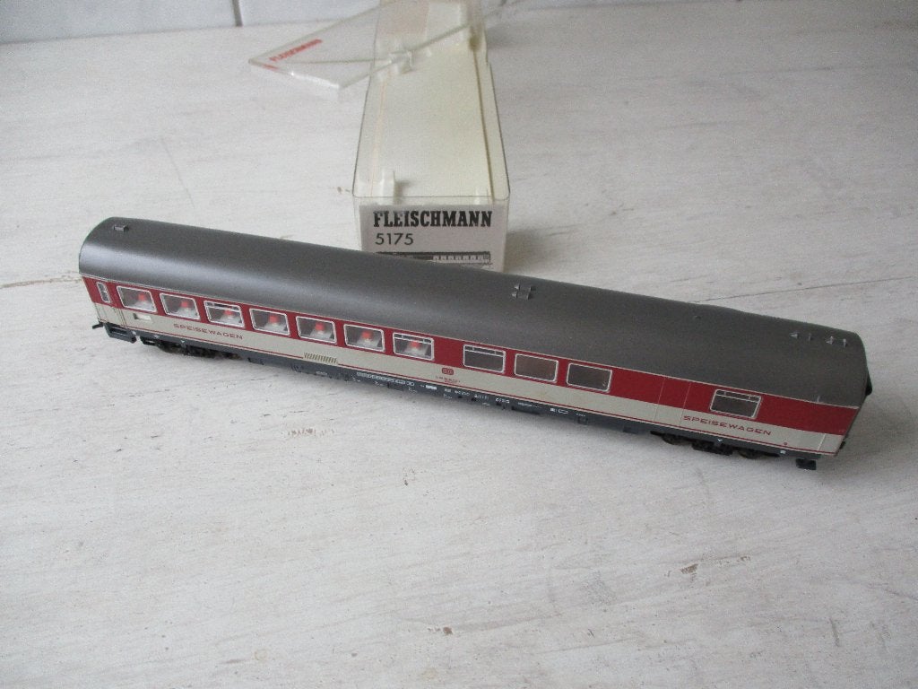 Fleischmann Speise Wagen DB no 5175, Gelijkstroom, Fleischmann, Wagon, Ophalen of Verzenden