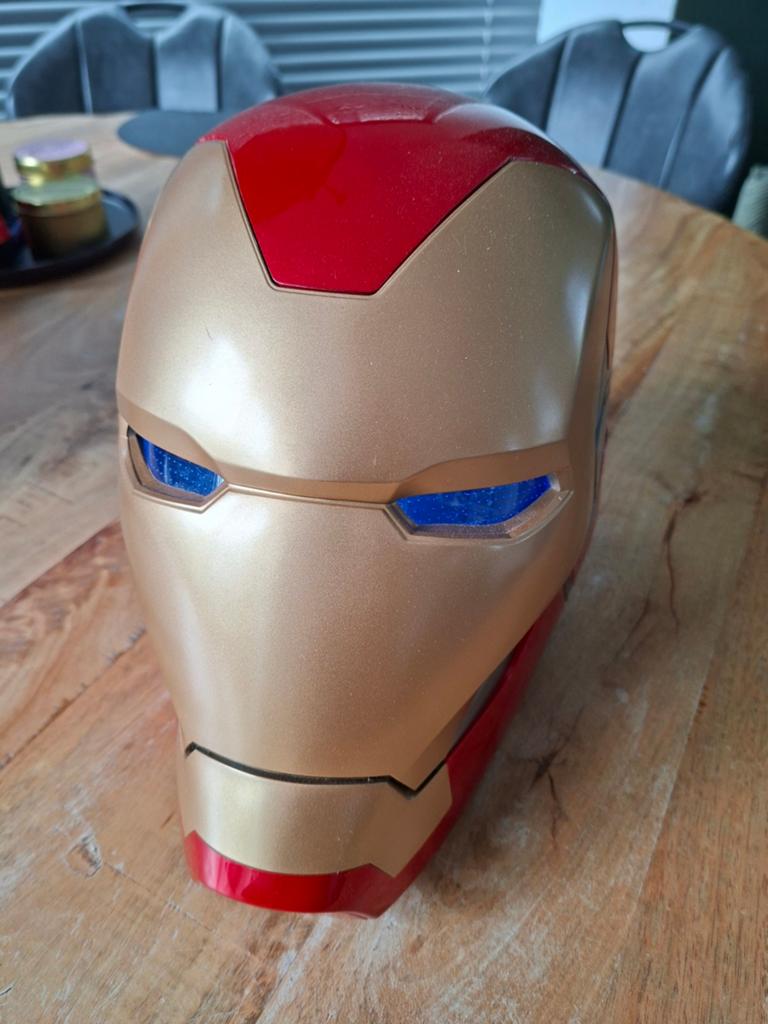 Iron Man Helm - Zo goed als nieuw met originele doos, Ophalen of Verzenden, Zo goed als nieuw