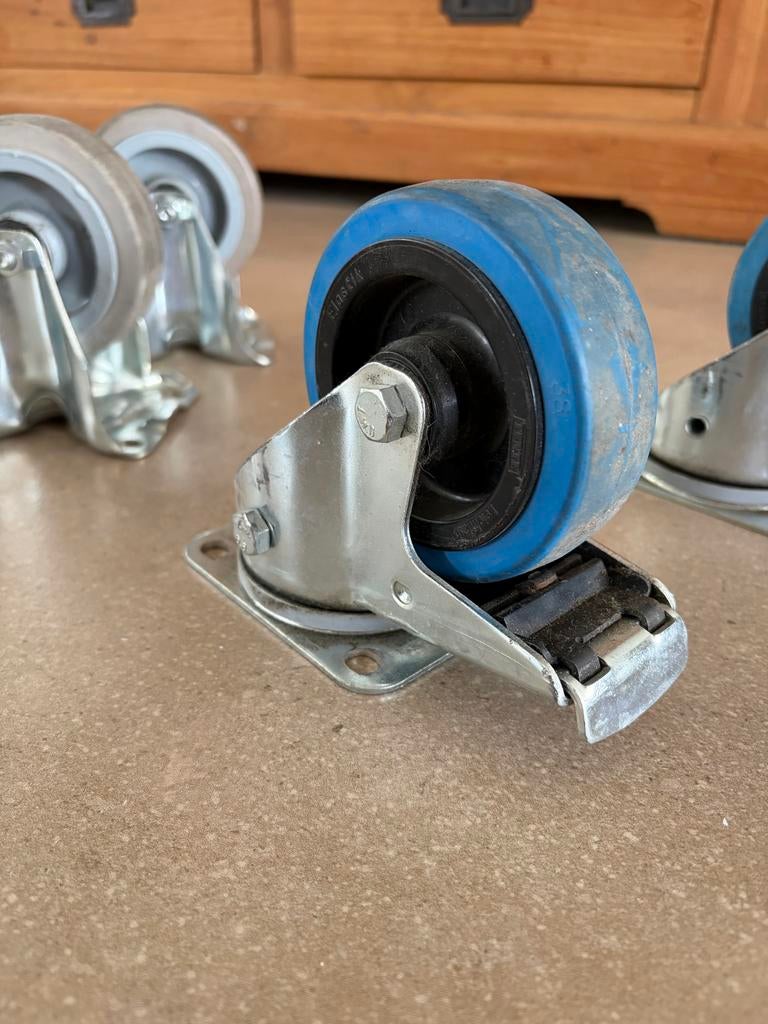 Set wielen 10 cm, Ophalen of Verzenden, Zo goed als nieuw