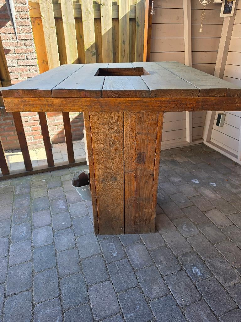 Sta tafel van steigerhout, Ophalen, Gebruikt