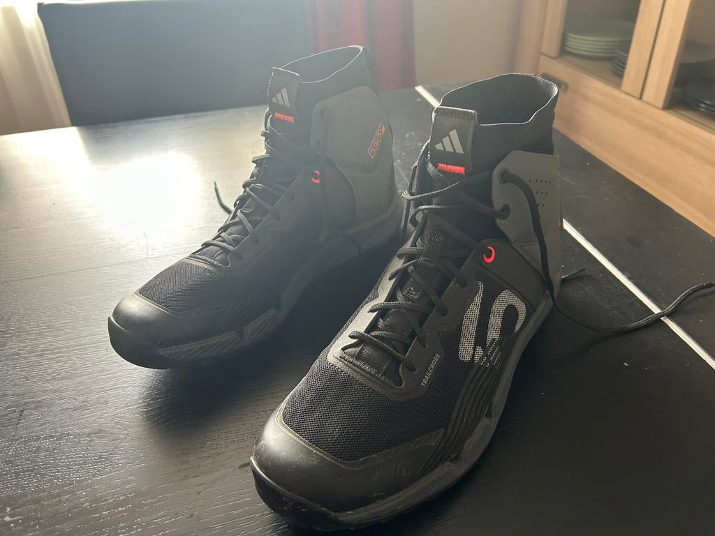 Five Ten MTB schoenen flatpedal mt 10,5, Heren, Schoenen, Overige maten, Ophalen of Verzenden