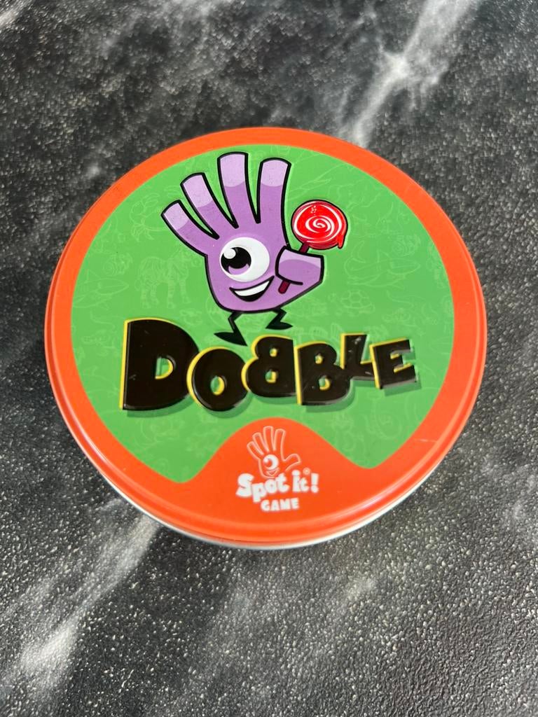 Dobble in blik, Ophalen of Verzenden, Zo goed als nieuw