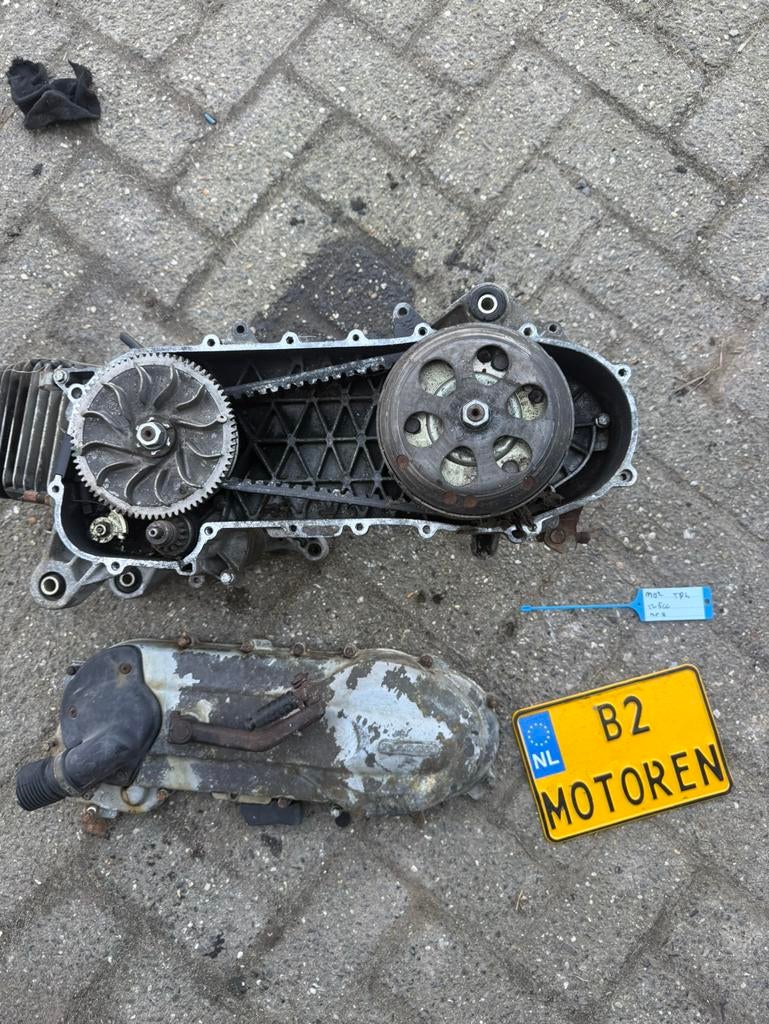 NR 30 m02 tph 125 motorblok, Ophalen of Verzenden