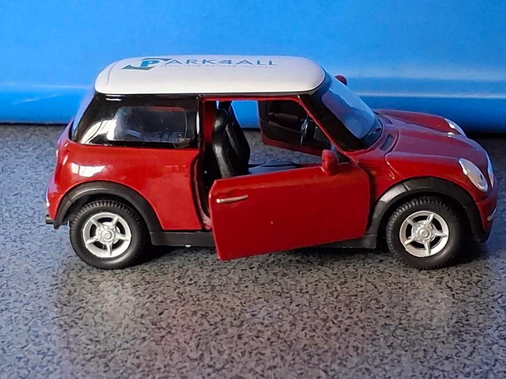 Mini Cooper modelauto's - diverse kleuren, Hobby en Vrije tijd, Modelauto's | 1:43, Ophalen of Verzenden, Gebruikt, Auto, Overige merken