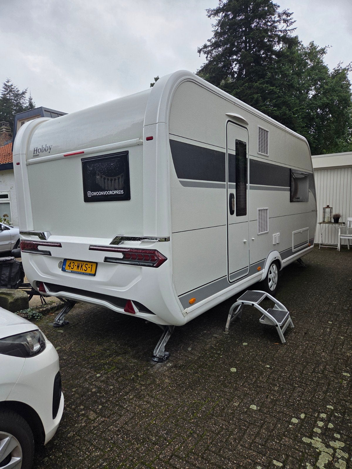 Hobby 460 SL Excellent 2024- Compacte en complete caravan, 2 aparte bedden, Hobby, Treinzit, Tot en met 3