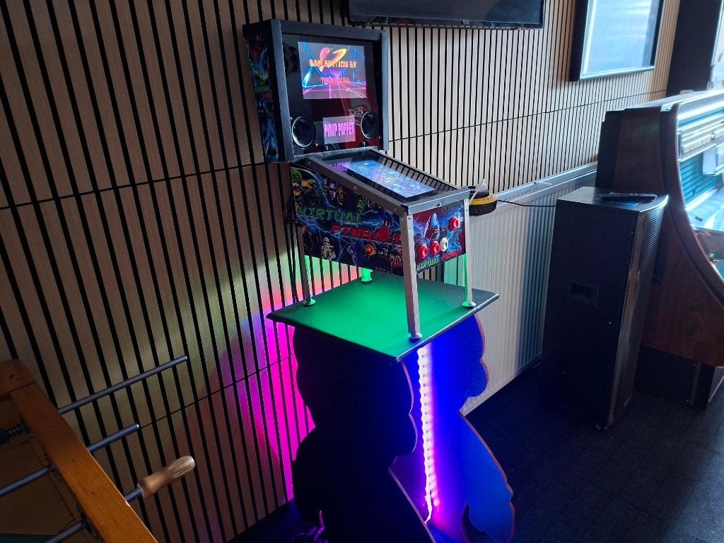 Table top digitale flipperkast met unieke onderkast, Gebruikt, Overige soorten, Flipperkast, Ophalen