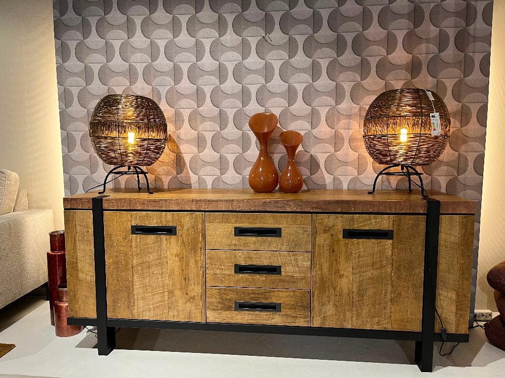 Dressoir Borneo, Ophalen, Met deur(en), 150 tot 200 cm, Nieuw