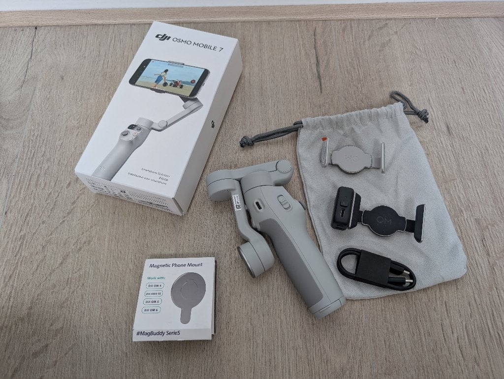DJI Osmo Mobile 7 met Tracking Kit, Ophalen, Bluetooth, Zo goed als nieuw, Gimbal