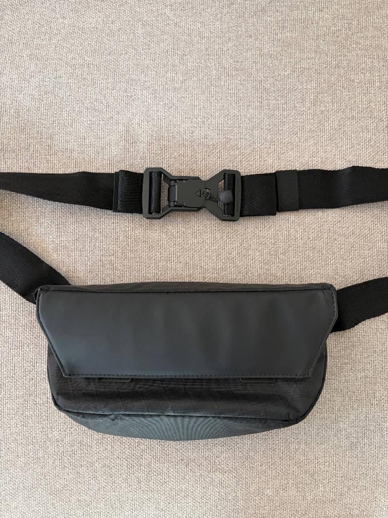 Modern Dayfarer Active Sling Bag, Ophalen of Verzenden, Zo goed als nieuw, Zwart, Overige merken