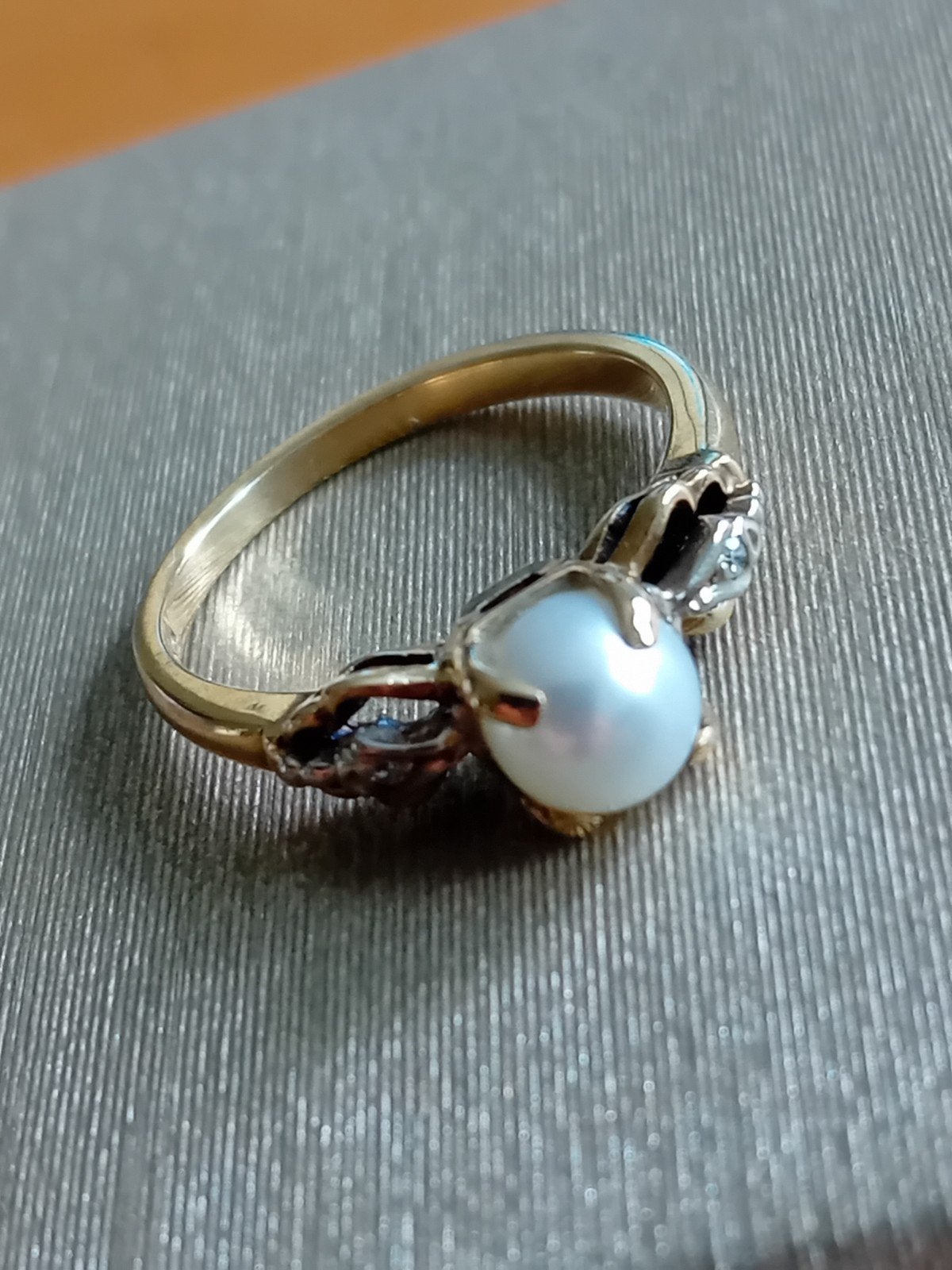 Vintage 10k Gouden Ring met Parel en Diamanten, Ophalen of Verzenden, Goud, Ring, Met edelsteen