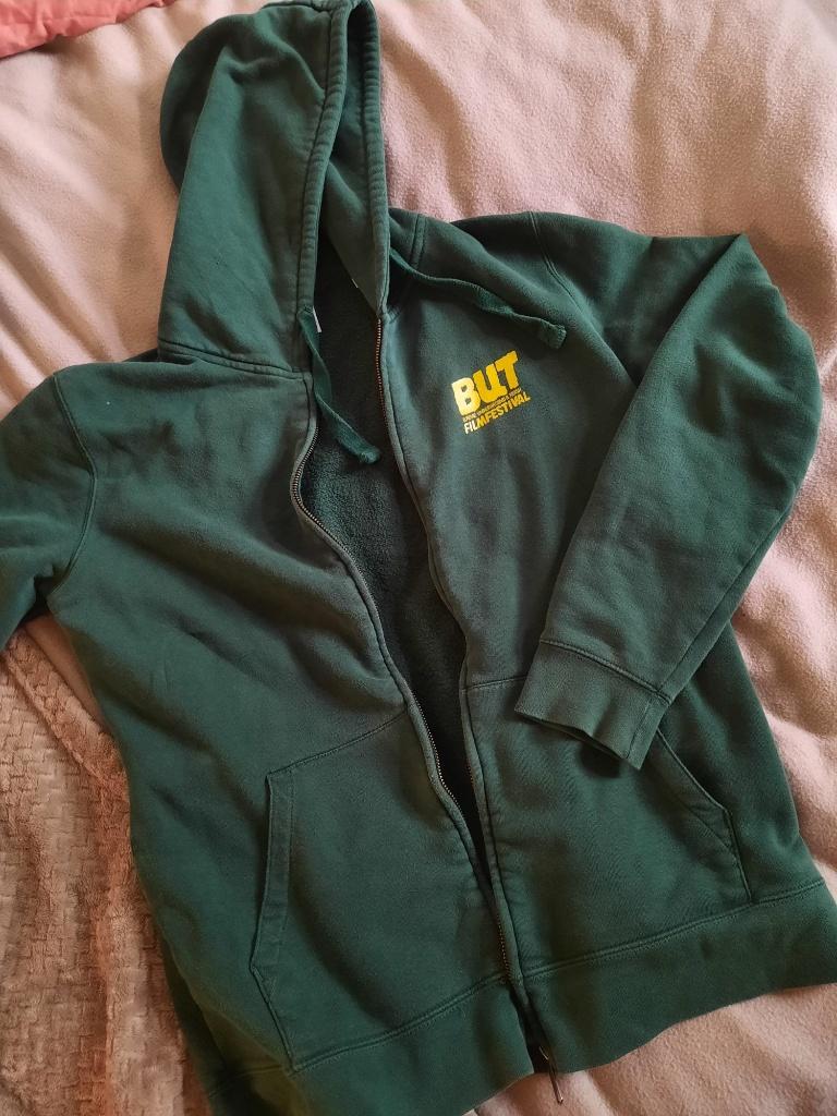 Vest BUT Filmfestival Merch, Kleding | Heren, Truien en Vesten, Onbekend, Maat 56/58 (XL), Ophalen of Verzenden, Zo goed als nieuw