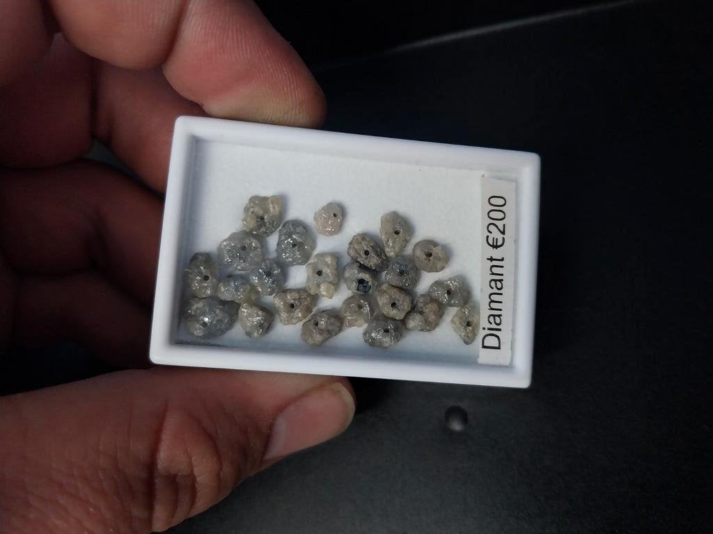 Lot met ruwe diamant kralen edelsteen, Sieraden, Tassen en Uiterlijk, Edelstenen, Ophalen of Verzenden, Zo goed als nieuw