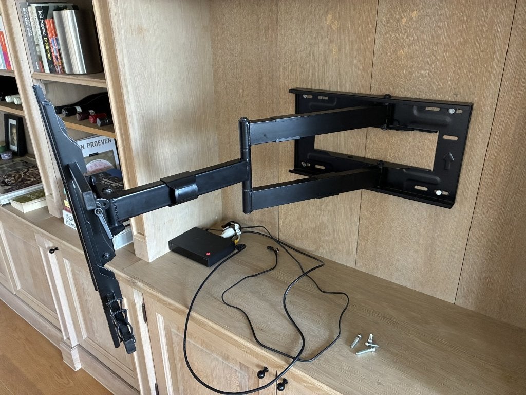 TV wandbeugel van Vogel's, Ophalen, Gebruikt
