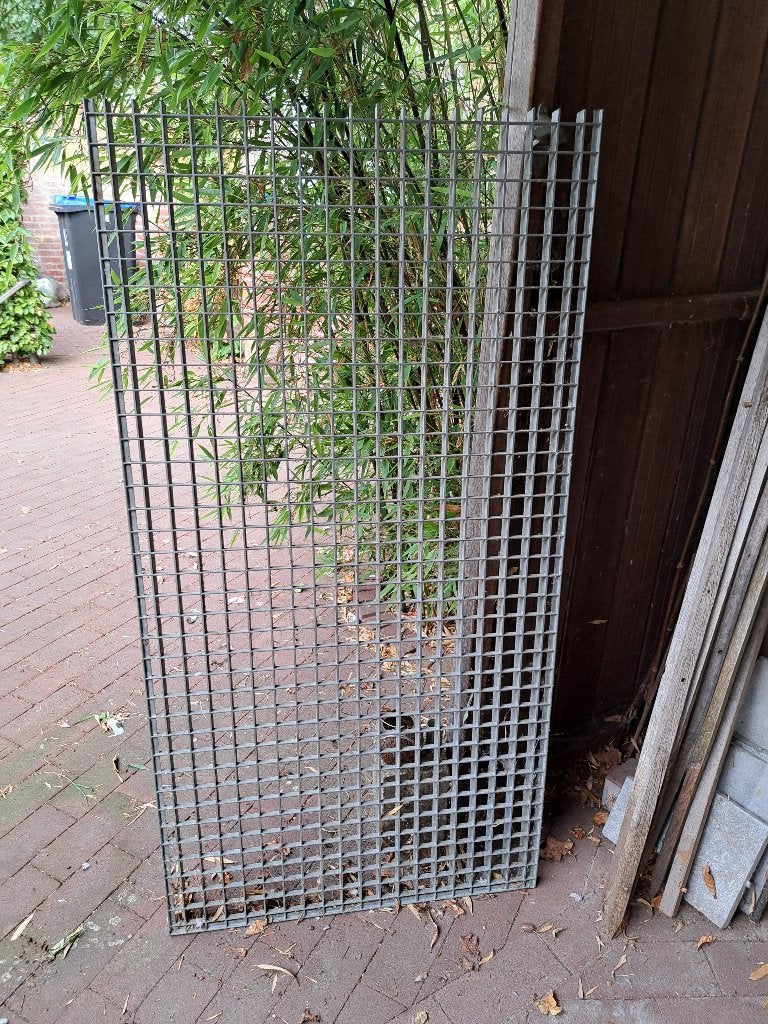 stalen rooster, Ophalen, Zo goed als nieuw, 250 mm of meer, Overige typen