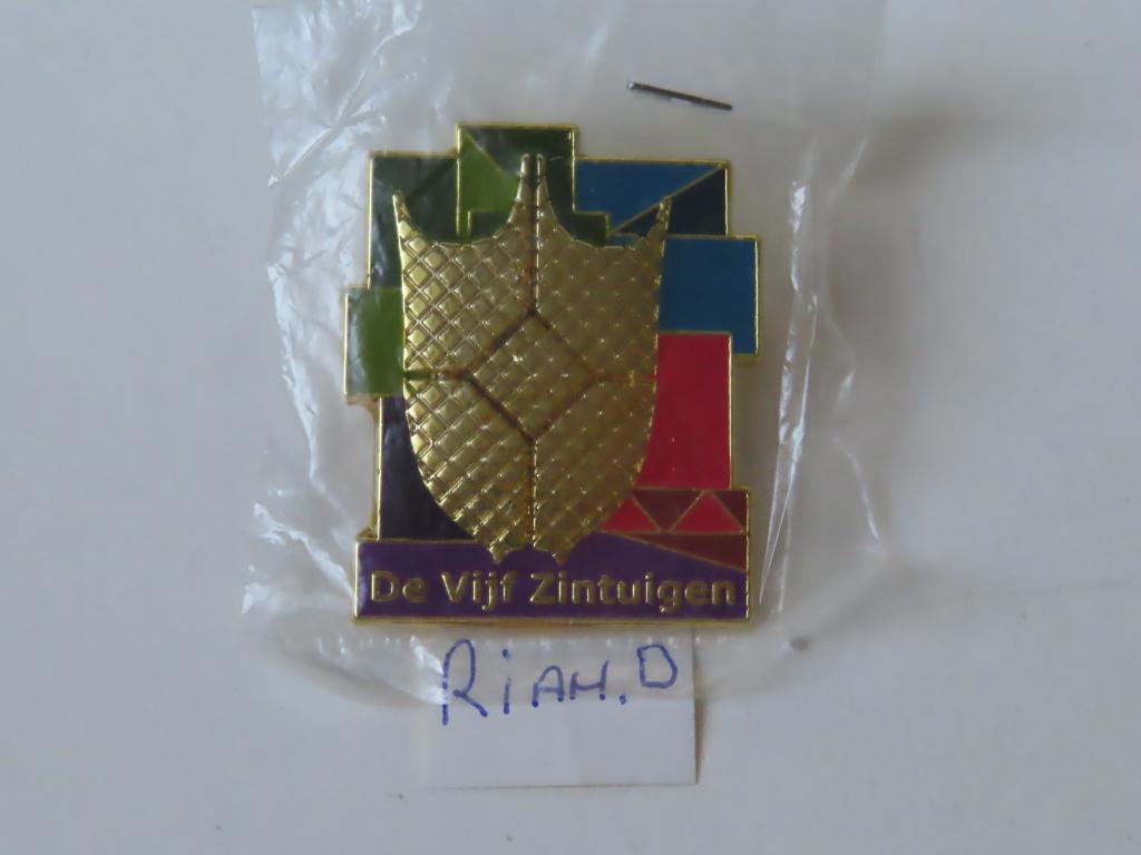 Efteling pin De Vijf Zintuigen ., Verzamelen, Efteling, Nieuw, Button of Speldje, Ophalen