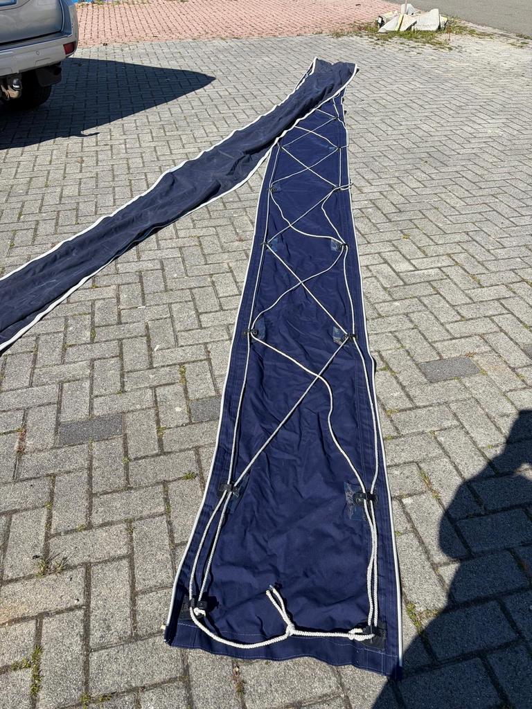 Fok / genua De Vries beschermhoes 13 meter met katrollen, Watersport en Boten, Ophalen of Verzenden, Gebruikt, Overige typen