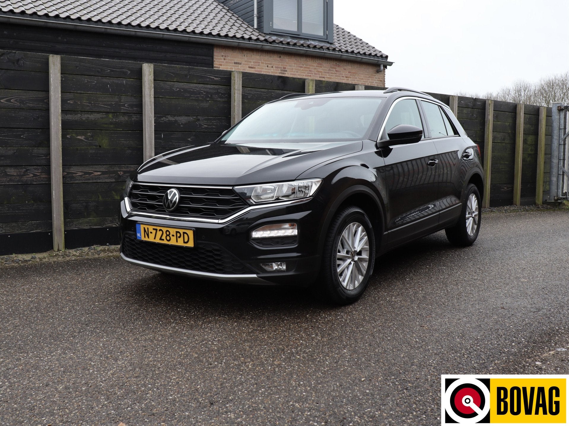 Volkswagen T-Roc 1.0 TSI Style NL-auto (bj 2021), Auto's, Volkswagen, Voorwielaandrijving, Stof, Gebruikt, 1193 kg