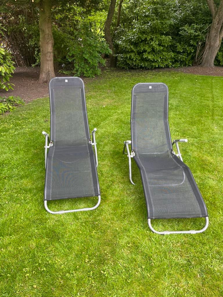 2 ligbedden, Tuin en Terras, Ligbedden, Ophalen, Zo goed als nieuw, Aluminium