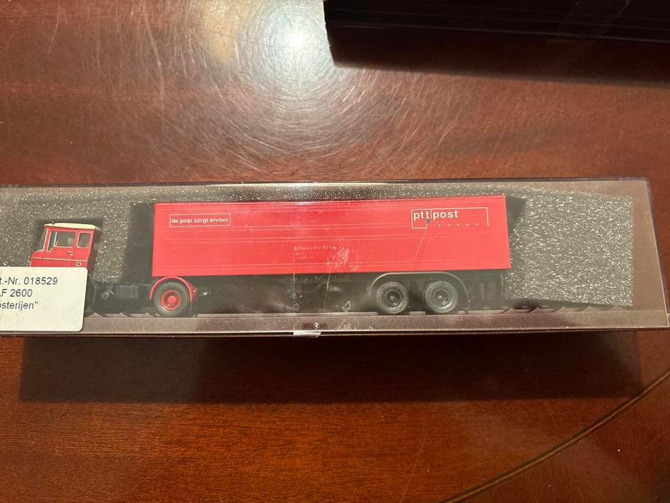 DAF 2600 PTT Post Vrachtwagen Model, Hobby en Vrije tijd, Modelbouw | Auto's en Voertuigen, Nieuw, Truck, 1:32 tot 1:50, Overige merken
