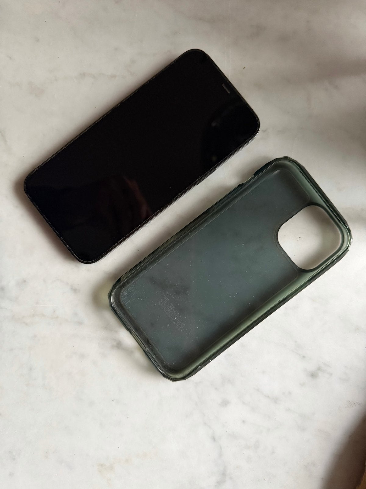 Zeer nette iPhone 12  pro max 256GB - Geen krassen!, Zwart, Zo goed als nieuw, IPhone 12, Zonder simlock