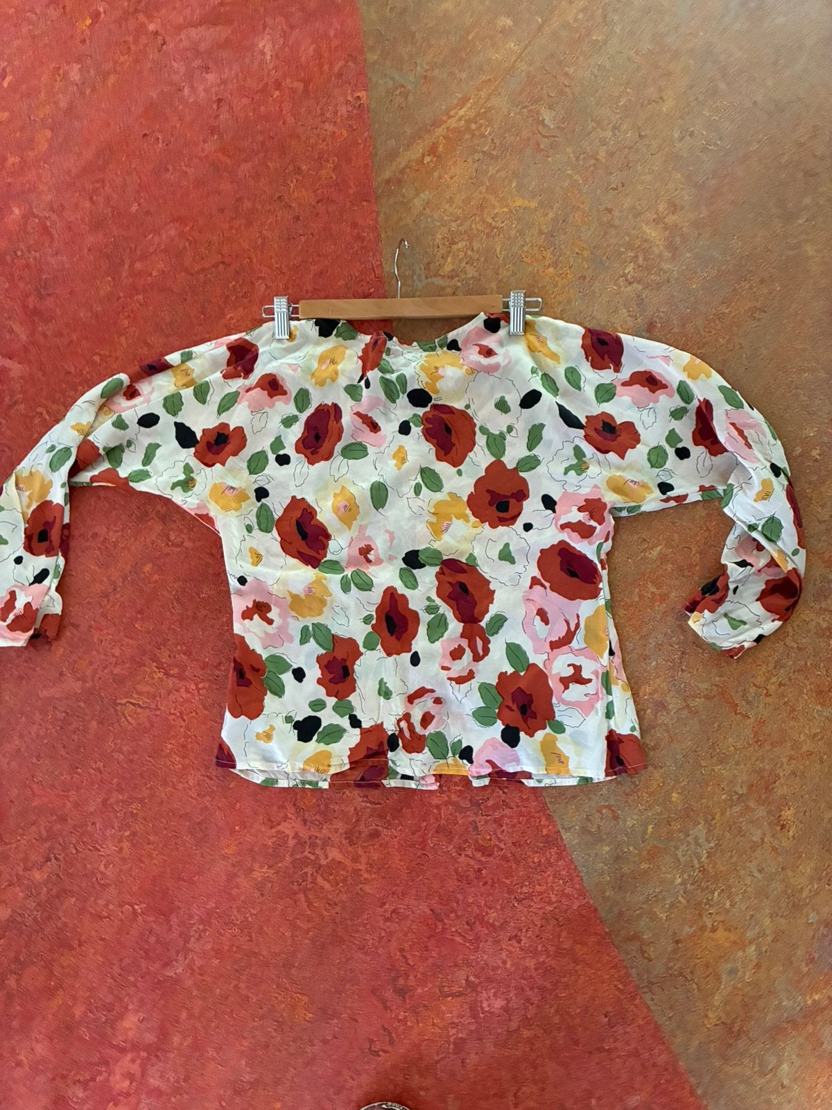 Vintage 100% zijden Cacharel blouse mt 36, Kleding | Dames, Ophalen of Verzenden, Gedragen, Maat 36 (S), Meerkleurig