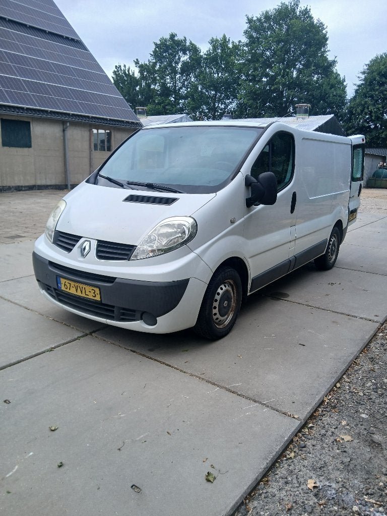 Renault Trafic T29 2.0 DCI 66KW L1h1 E4 2008, Auto's, 1995 cc, 4 cilinders, 2000 kg, Renault