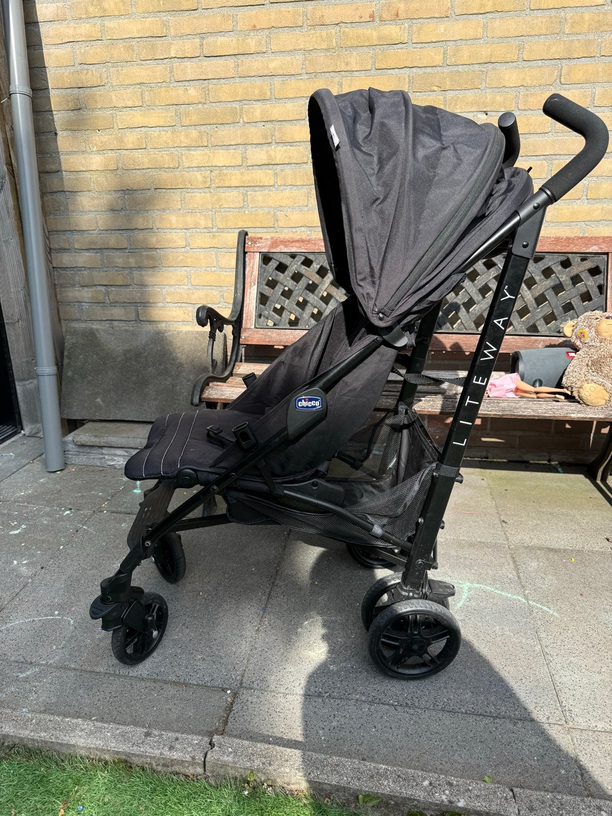 Chicco Lite Way buggy - Zwart, verstelbaar, met zonnekap, Ophalen, Zo goed als nieuw, Overige merken, Verstelbare rugleuning