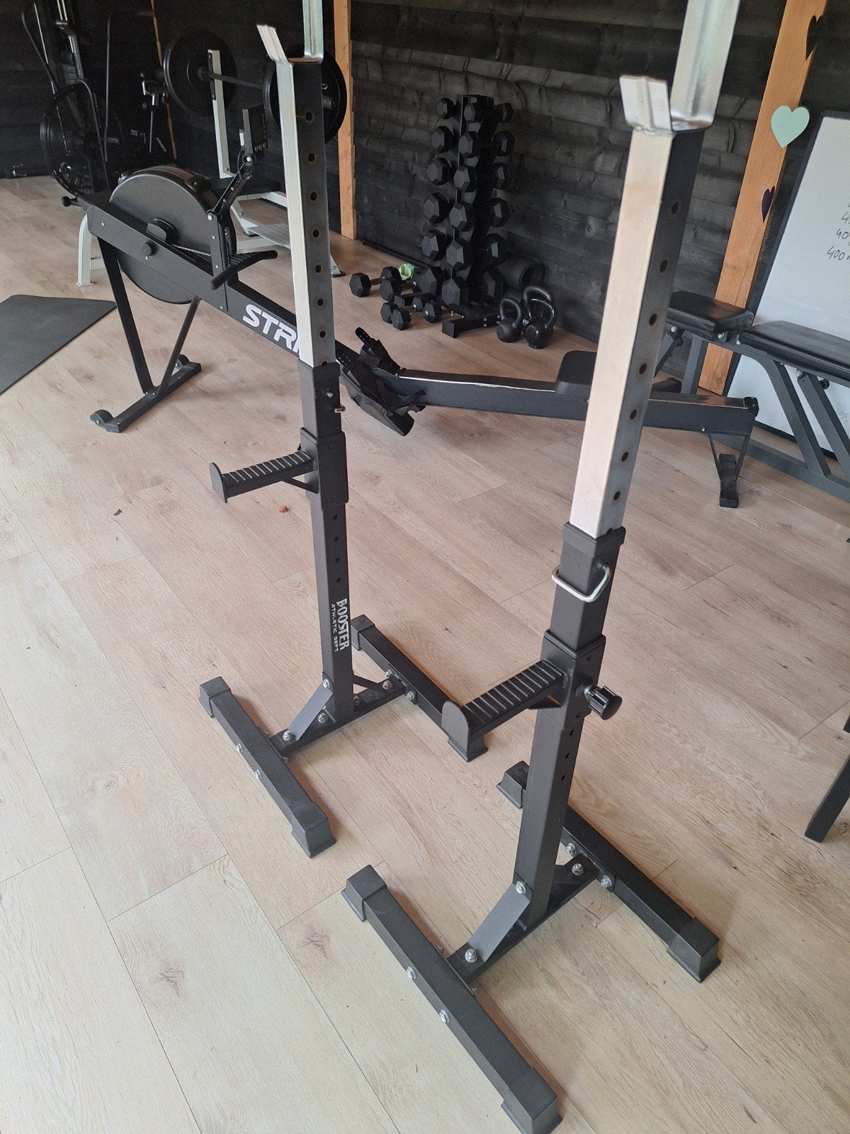 Verstelbare Squat en Bench Press Rek - Booster, Ophalen, Zo goed als nieuw