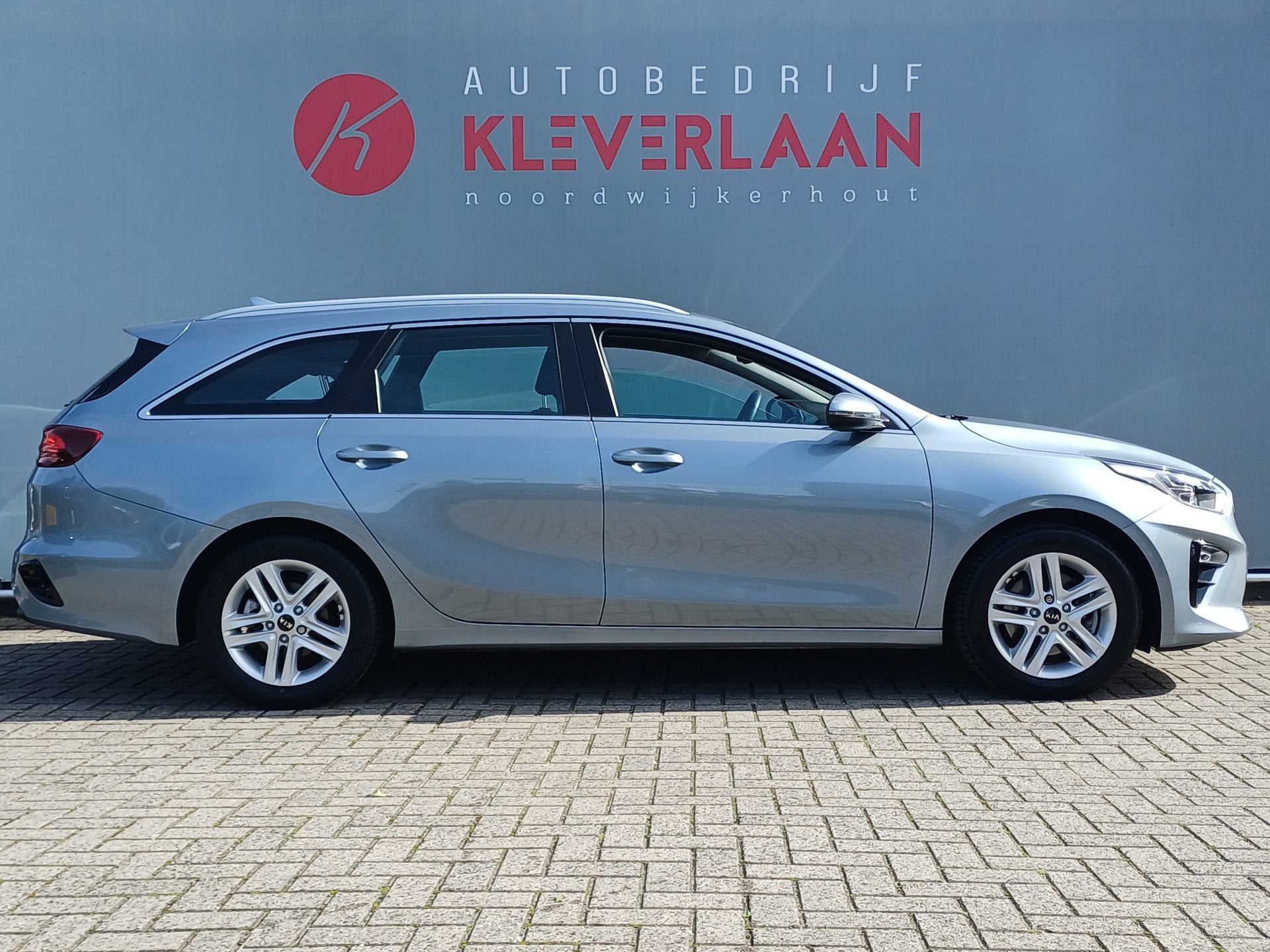 Kia Ceed Sportswagon 1.0 T-GDi DynamicLine | CAMERA | APPLE, Voorwielaandrijving, Stof, Gebruikt, Verwarmde buitenspiegels