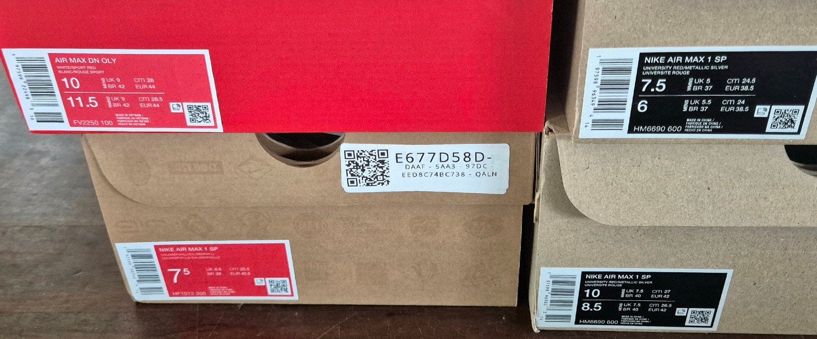 3 stuks design sneakers uit collectie - Nu 50% korting!, Overige kleuren, Nieuw, Ophalen of Verzenden, Sneakers of Gympen