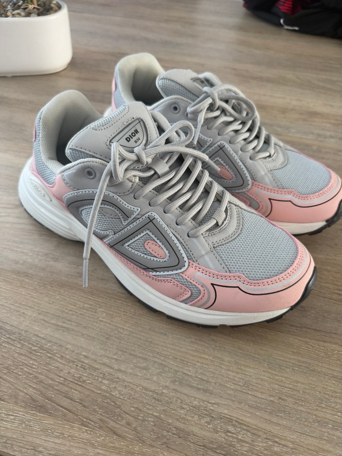 CD sneaker maat 42 - Zo goed als nieuw grijs roze, Ophalen of Verzenden, Zo goed als nieuw, Overige kleuren, Sneakers of Gympen