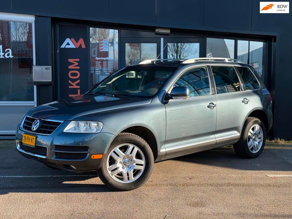 Volkswagen Touareg 4.2 V8 | Pano | Leer | Airco | Cruise, Auto's, Volkswagen, Gebruikt, 8 cilinders, Leder, Vierwielaandrijving