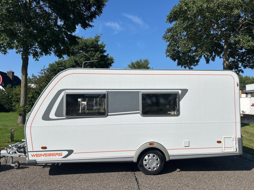 WEINSBERG 420 QD 2011 VOORTENT, VAST BED, Bedrijf, 750 - 1000 kg, Info@weinsberg.com, Dwarsbed