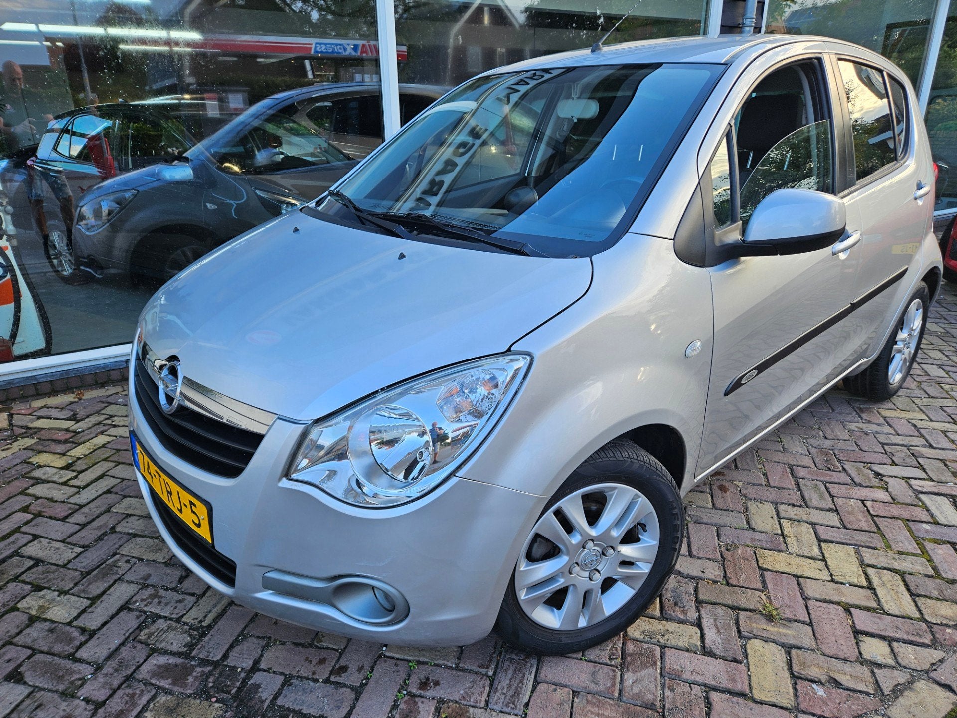 Opel Agila 1.0 Edition,lage km,airco, Auto's, Euro 5, Gebruikt, 31 €/maand, Origineel Nederlands