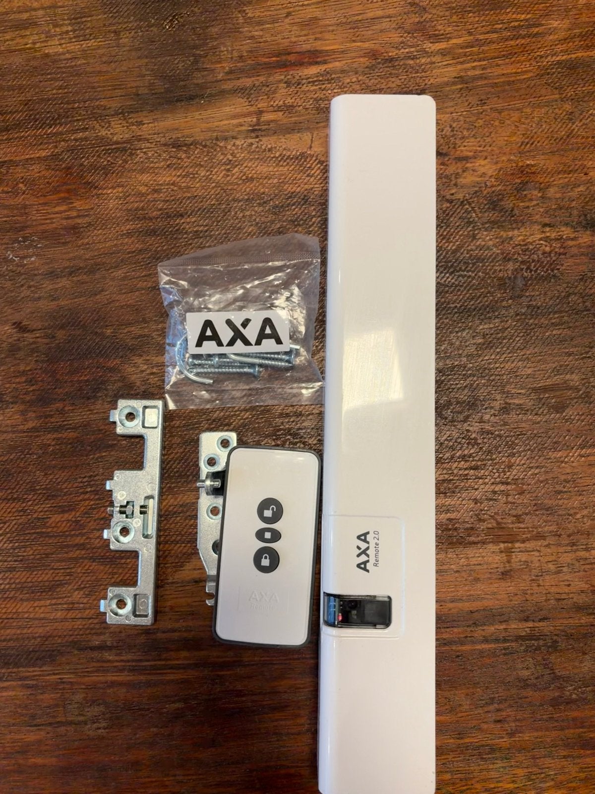 AXA Remote 2.0 elektrische raamopener wit met afstandsbedien, Ophalen of Verzenden, Nieuw