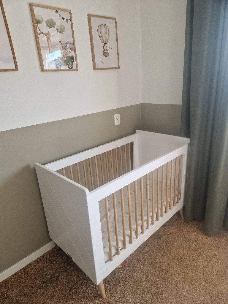 Bopita Ledikant Paris + topper Aerosleep, Kinderen en Baby's, Ophalen, Zo goed als nieuw, Ledikant