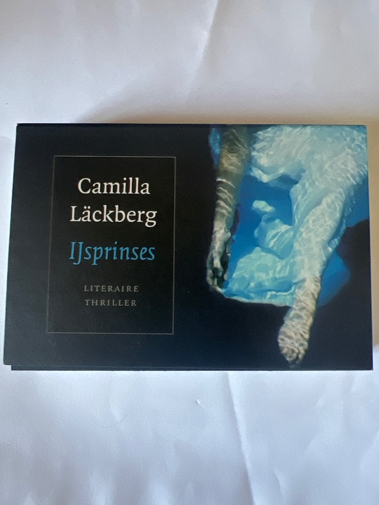 Camilla Läckberg Ijsprinses Dwarsligger 30, Ophalen of Verzenden, Zo goed als nieuw, Camilla Läckberg, Nederland