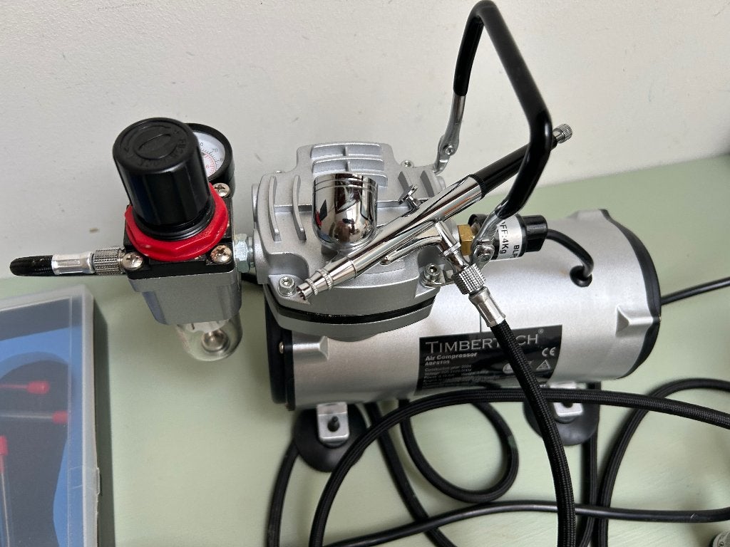 airbrush timbertech met Vallejo verf, Ophalen of Verzenden, Gebruikt, Groter dan 1:32