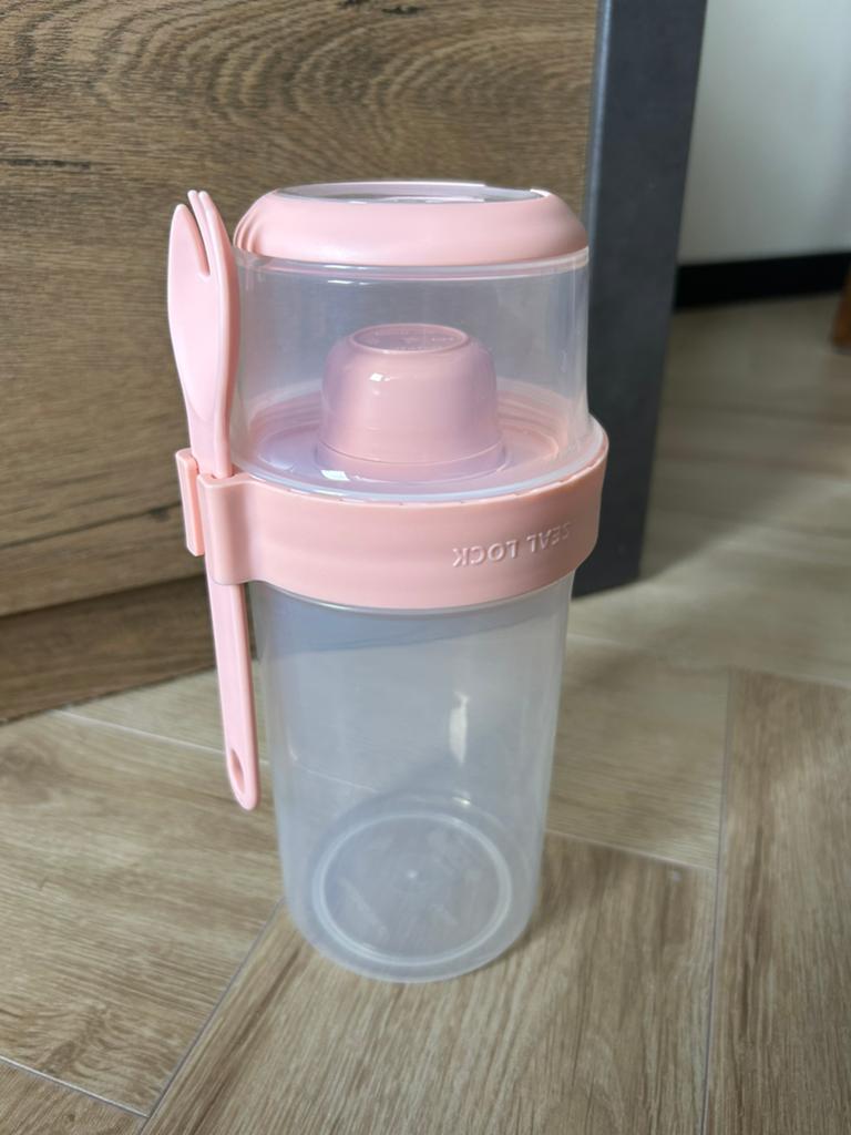 Nieuwe roze salade of yoghurt muesli to go beker, Ophalen of Verzenden, Nieuw, Beker of Kan